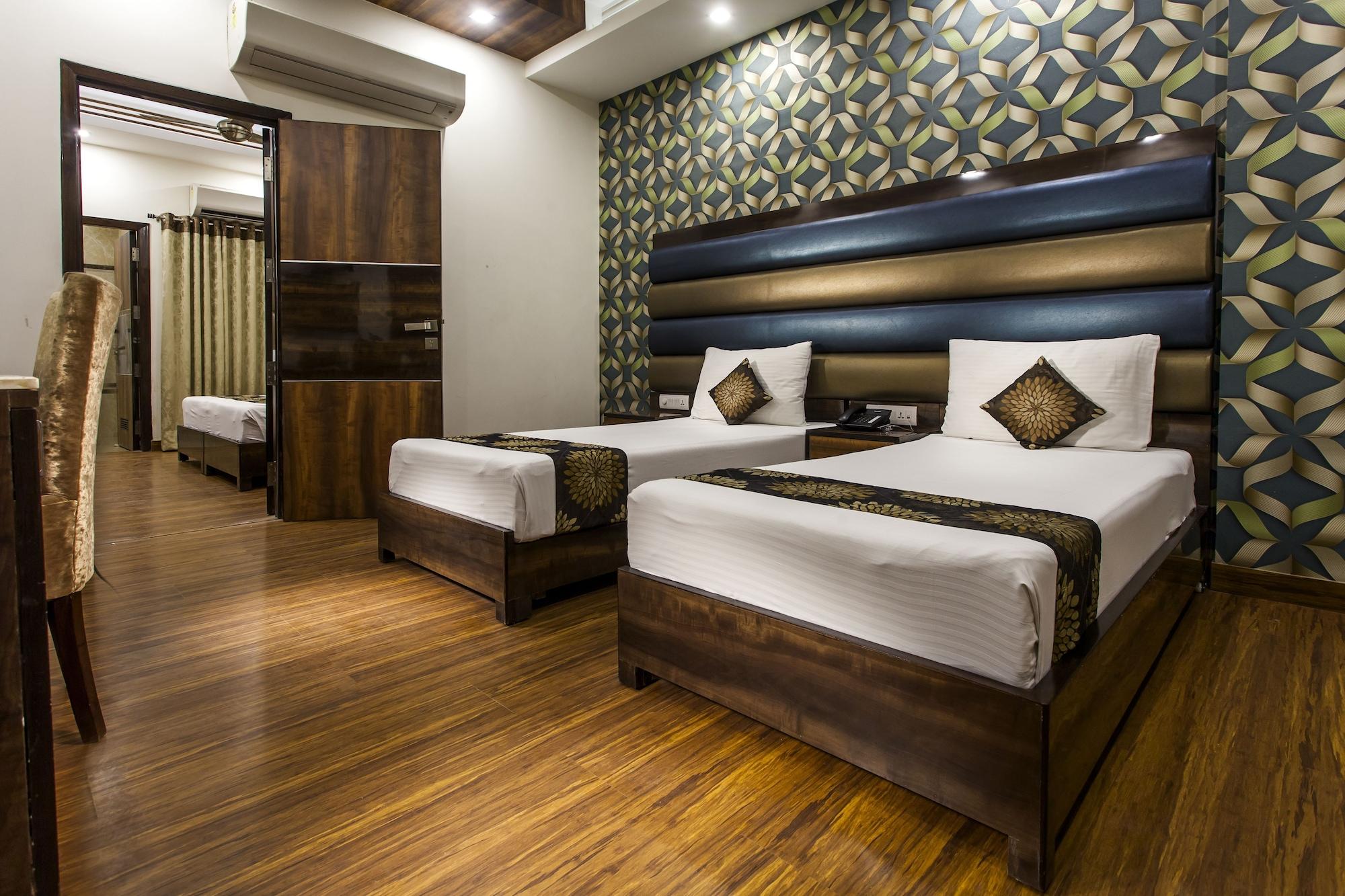 Hotel Sunstar Heritage Delhi  Exteriör bild