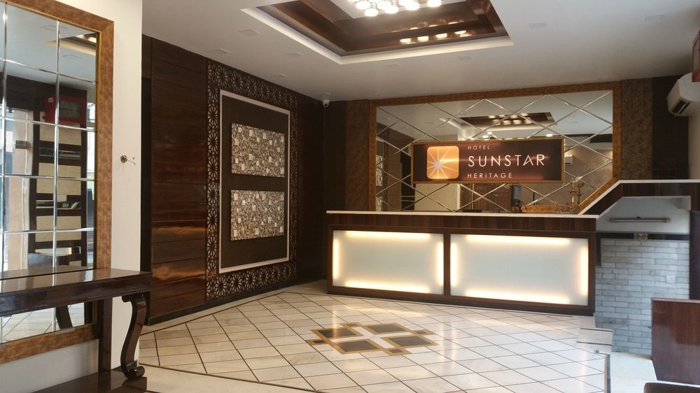 Hotel Sunstar Heritage Delhi  Exteriör bild